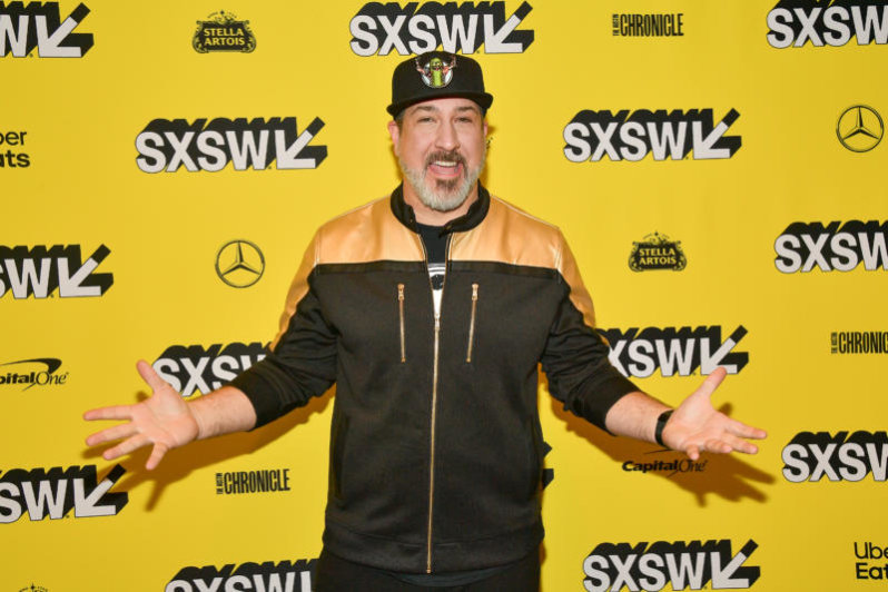 Exclusive! Joey Fatone Talks Memes, Ariana Grande, and More